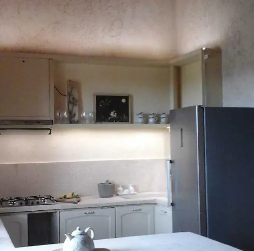 The Straw House 2* Alghero